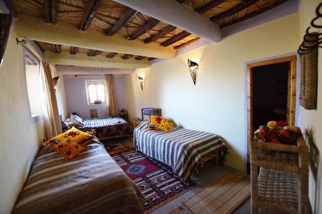 Отель Tizourgane Kasbah Tiguissas Номер фото